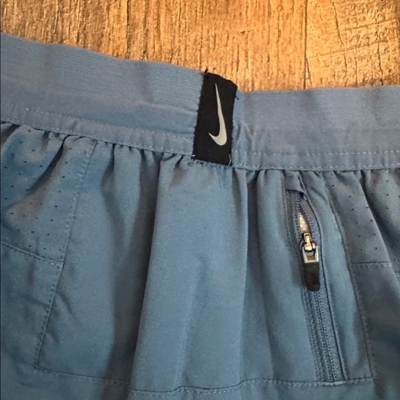 Nike Running Short - Picture 5 of 5